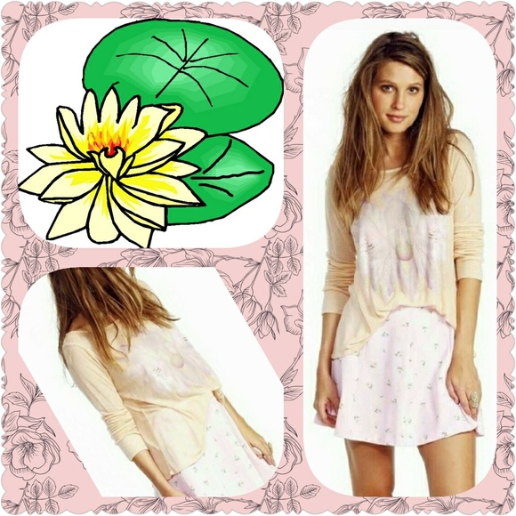 Wildfox Tops - Wildfox Twin Lotus Long-sleeve Cassidy Tee